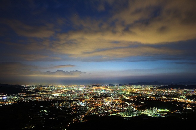 seoul-1222893_1280.jpg