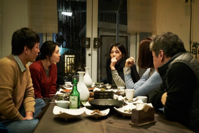 밤해변 술자리.jpg