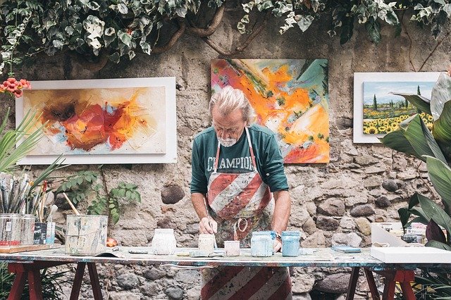 painter-931711_640.jpg
