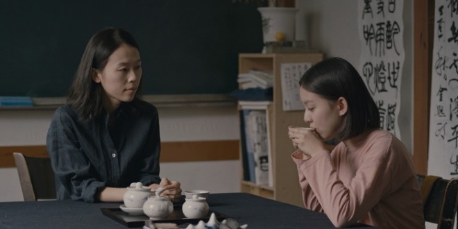 벌새2(가로 700).jpg