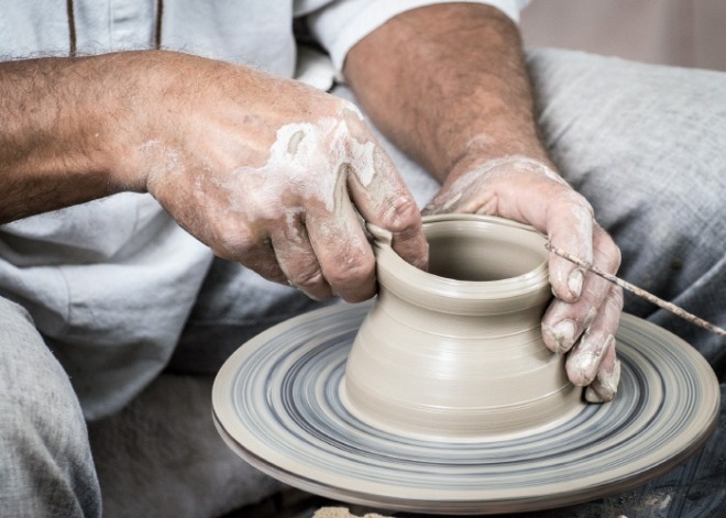 [크기변환]pottery-1139047_1920.jpg