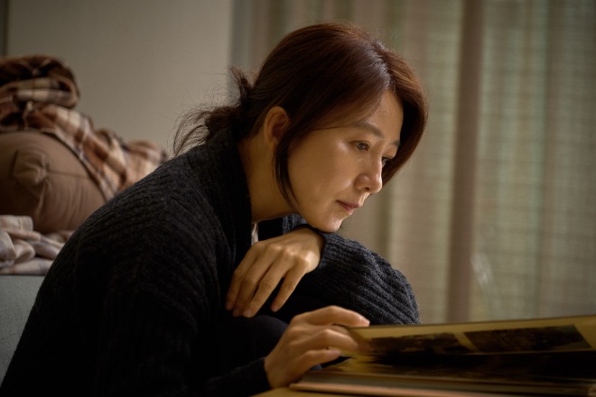 유니윤.jpg