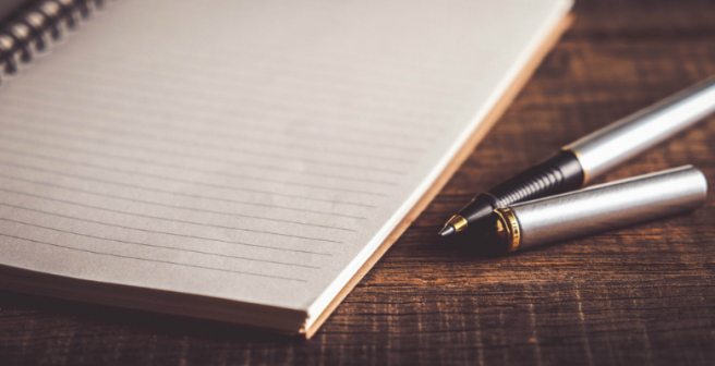 Using the active and passive voice in research writing (resized)_0_0.jpg