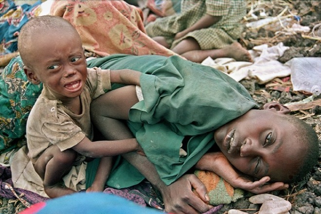 [크기변환]DESPAIR OF RWANDA, The Associated Press Staff (1995)(르완다내전).jpg