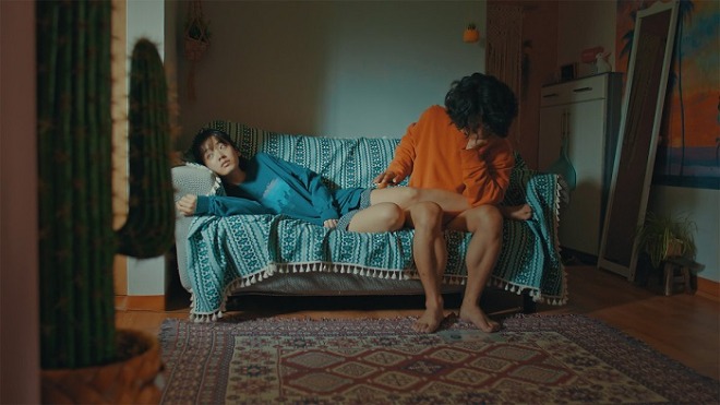 still_02.jpg