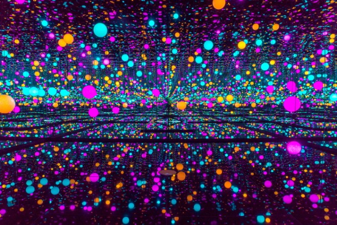 [크기변환]190309092034-yayoi-kusama-brilliance-of-the-souls.jpg
