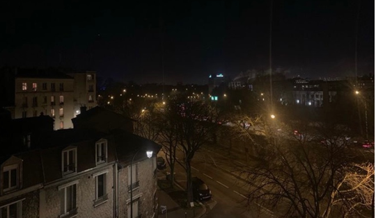 파리.PNG