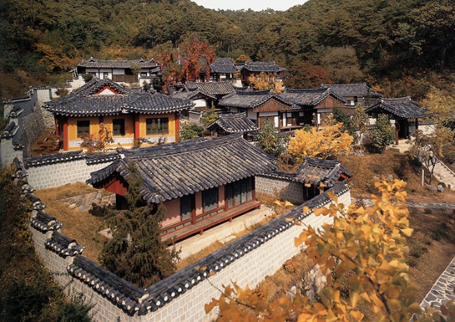 도산서원전경.jpg