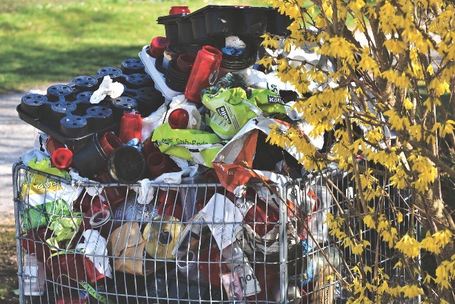 waste-4965944_1280.jpg