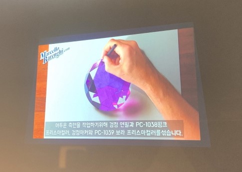 책 1KakaoTalk_20210509_150416379_06 (2).jpg