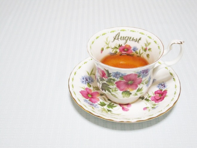 [크기변환]tea-time-1035262_1920.jpg