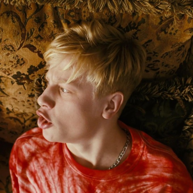 Mommy.2014.720p.BluRay.x264.AAC-YTS.MX.mp4_004532528.jpg