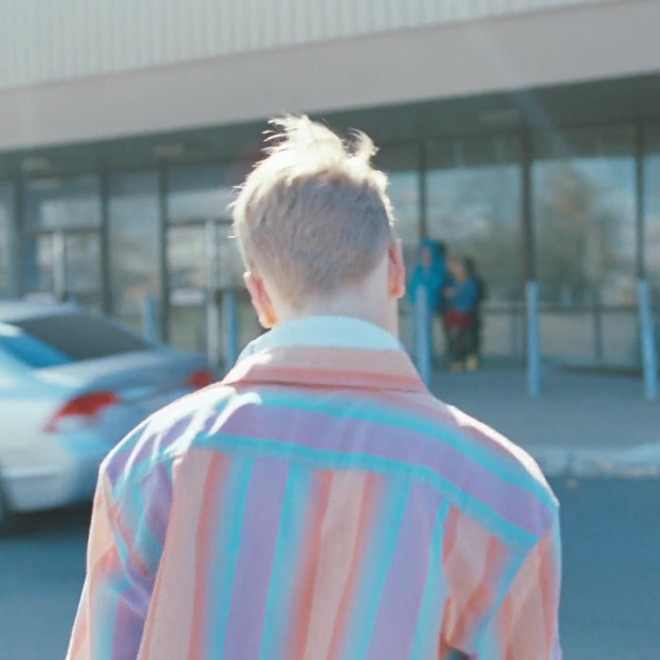 Mommy.2014.720p.BluRay.x264.AAC-[YTS.MX].mp4_001793500.jpg