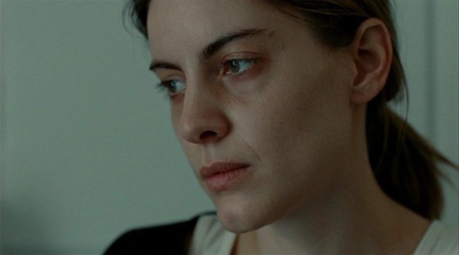 2009.In.Your.Veins.DVDRip.mkv_002806520.jpg