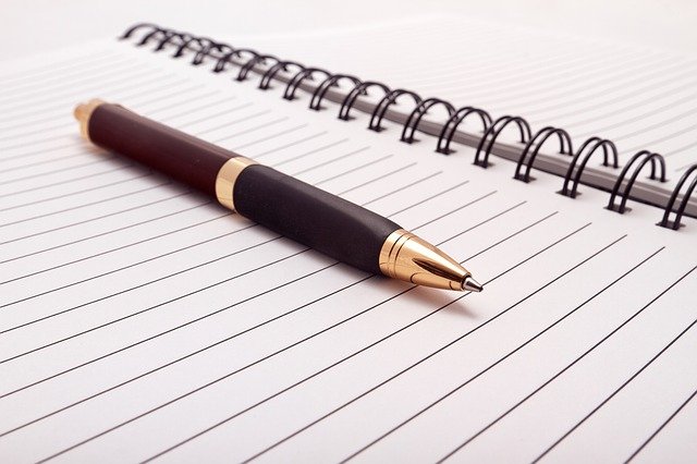 pen-1974727_640.jpg