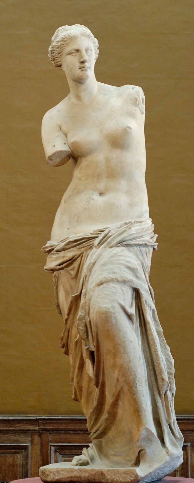 1200px-Venus_de_Milo_Louvre_Ma399.jpg