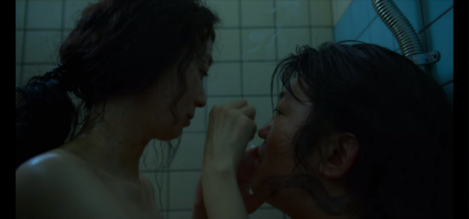 screencapture-netflix-watch-81262752-2021-09-25-21_13_55.png