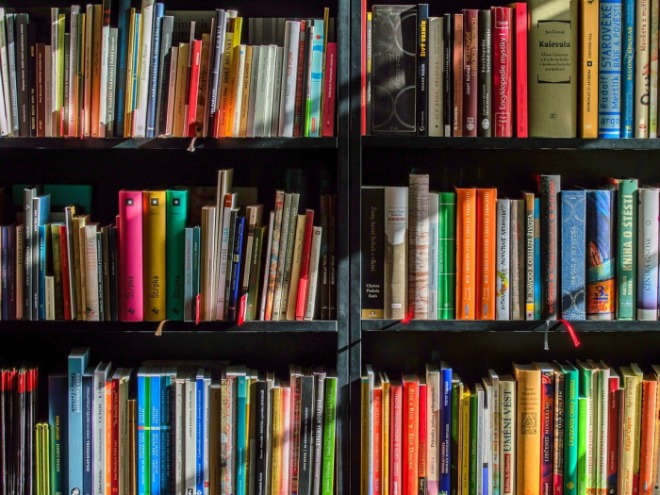 [꾸미기]books-gf0bb31720_1280.jpg