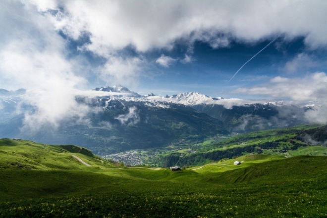 [크기변환]mountain-g6d85ad909_1920.jpg