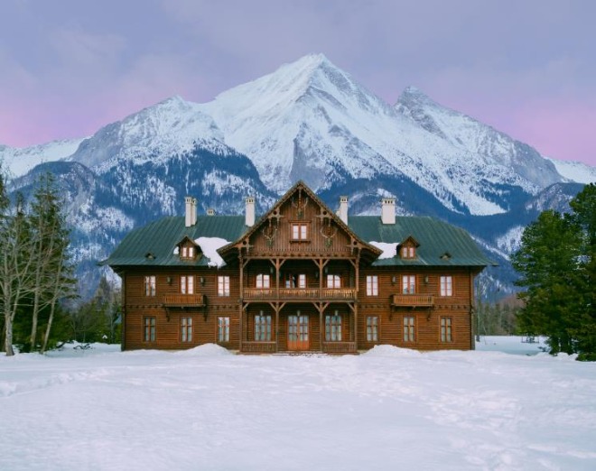 Matu Slavkovsky, 〈Hunting Lodge Hohenlohe〉.jpg