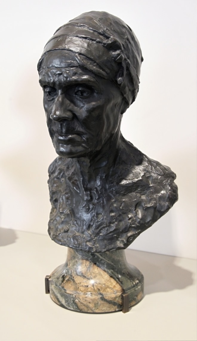 Musée_Camille_Claudel_08092019_Alfred_Boucher_Sophie_Boucher_Bronze_1_8473.jpg