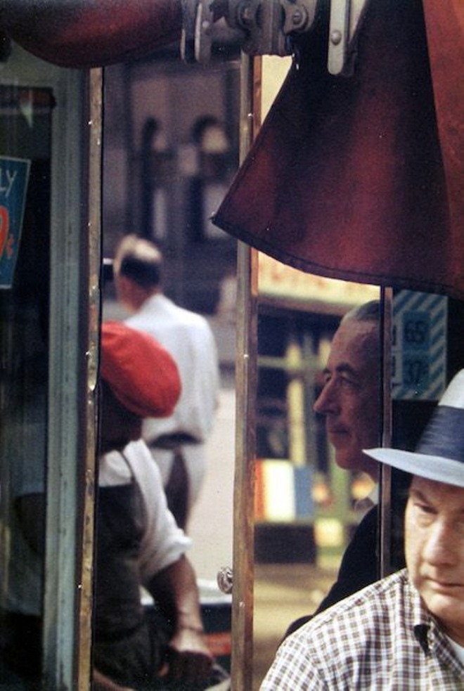 [크기변환]Saul Leiter - Gallery Fifty One.jpeg