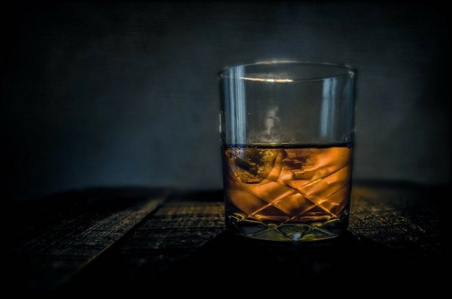 whiskey-gef76eba23_1280.jpg