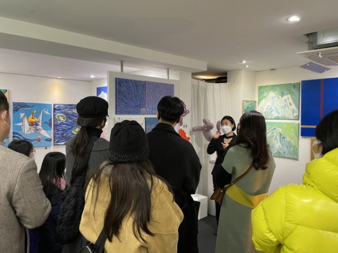 meet up art fair 도슨트.jpg