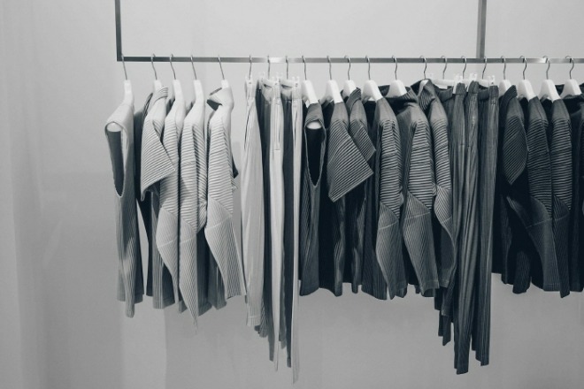 [크기변환]blouse-g046001fde_1920.jpg