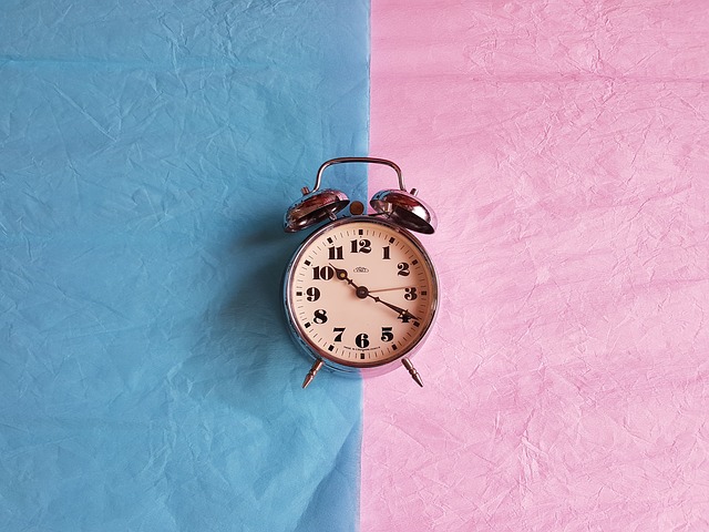 hour-s-3396376_640.jpg
