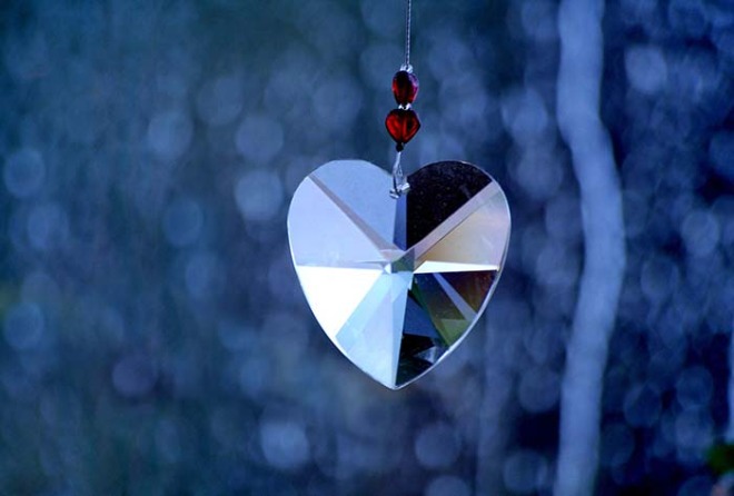 crystal-245288_1920.jpg