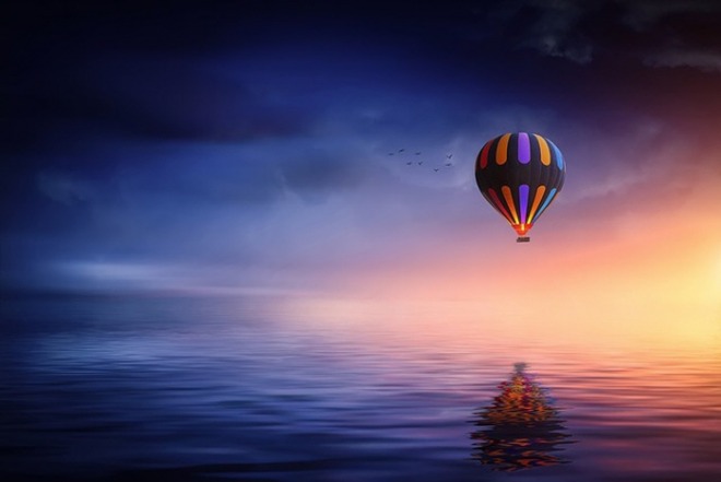 [크기변환]hot-air-balloon-gab7e30917_640.jpg
