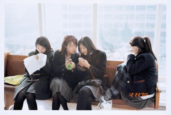 Nikki-S.-Lee-The-Schoolgirls-Project22-Digital-C-Print-2000.jpg