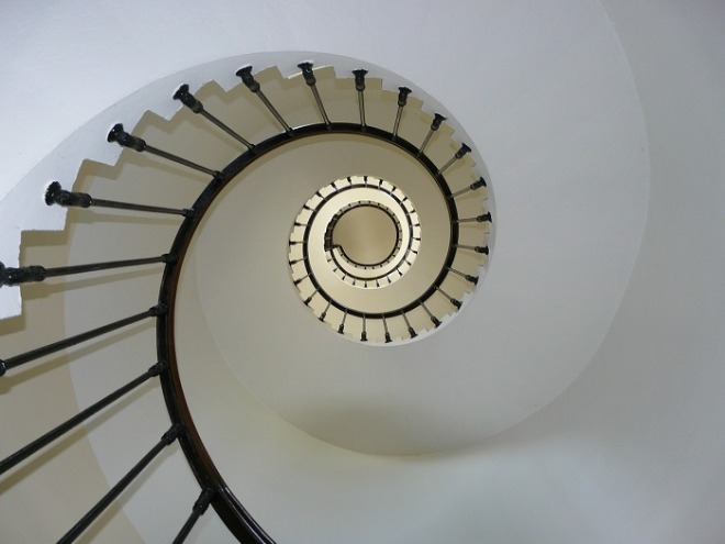 staircase-g35484dae8_1280.jpg