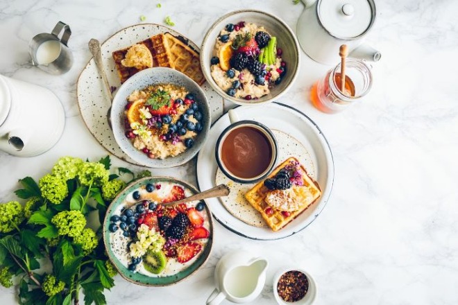 food-g3ebda36ae_1280.jpg