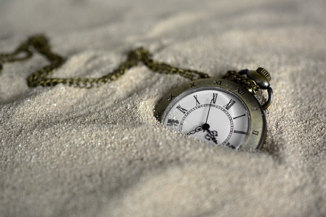 [크기변환]pocket-watch-3156771_1280.jpg