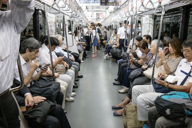 tokyo-1536844_640.jpg