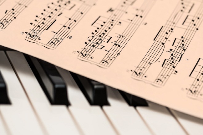 [크기변환][포맷변환]piano-1655558_1280.jpg