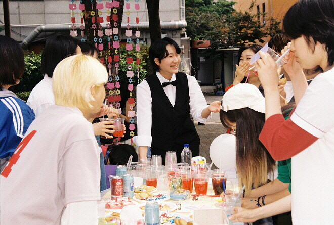 09.jpg
