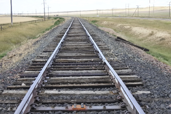 railroad-4566899_1280.jpg