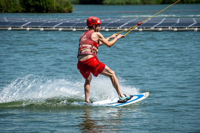 wakeboard.jpeg