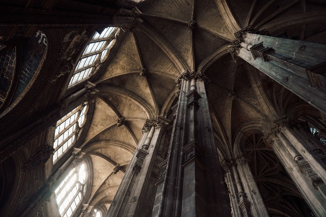 abbey-1851493_1280.jpg