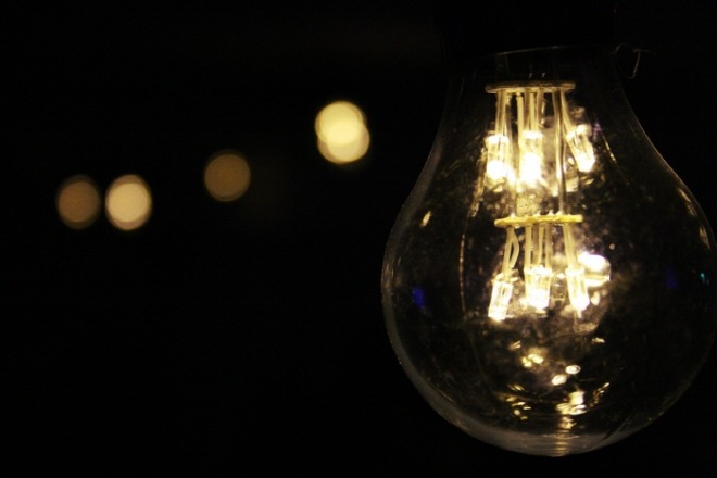 [크기변환]light-1283987_1280.jpg