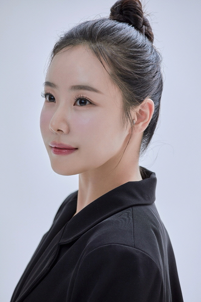 배우 김사라(원 캐스트).jpg
