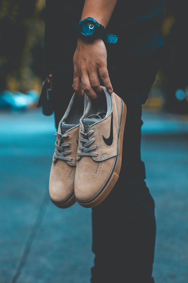 shoes-8212405_1280.jpg