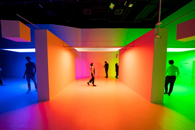 DIG_2021_IND_AE_Dubai_Pavillon_de_France_Chromosaturation_165.JPG