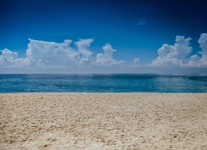 beach-1845945_1280.jpg