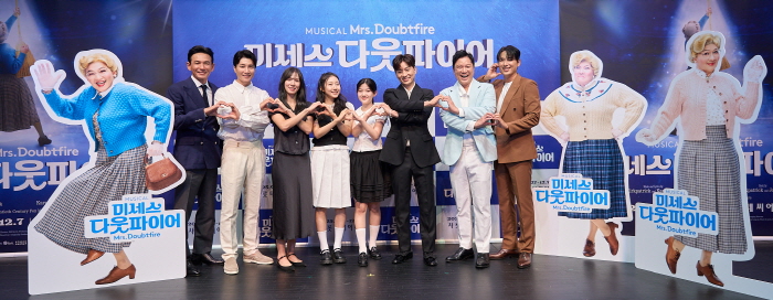 [크기변환]제작발표회2.jpg