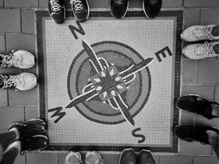 compass-923889_1280.jpg