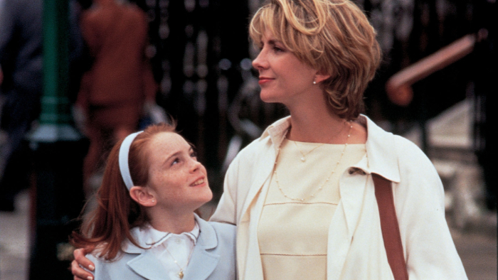 imgi_63_parent-trap-mom-daughter.jpg